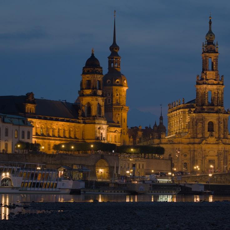Outdoor terrace seating suitable for families in Toronto